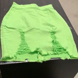Green ripped mini skirt